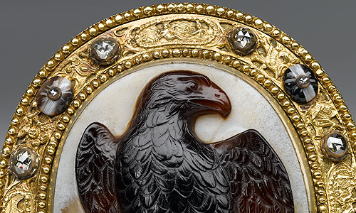 Picture: Box with Hohenstaufen Eagle Cameo, detail