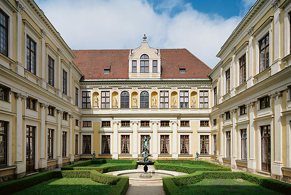 Picture: Grotto Courtyard