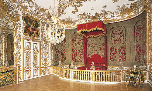 Picture: Rich Rooms, bedroom