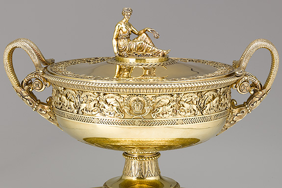 Picture: Tureen, detail